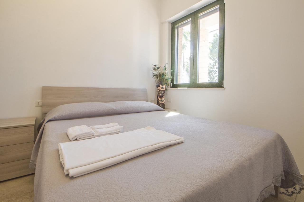 Villa Gentile Foce Varano Bagian luar foto